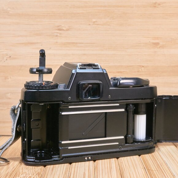 Pentax Program Plus 35mm SLR Film Camera, with SMS Pentax 1:1.7 50mm Lens - Picture 7 of 7